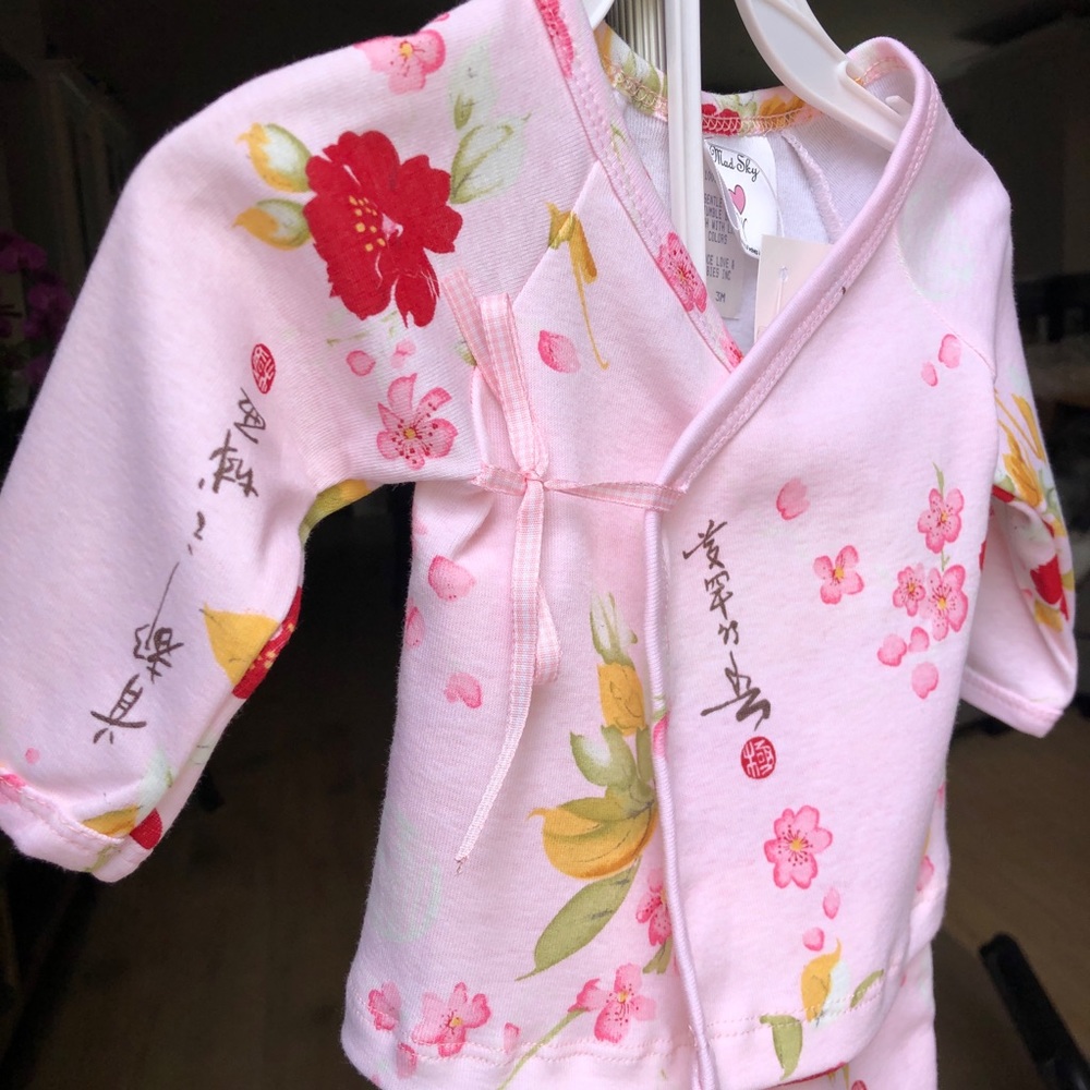9 Mo NWT Kimono Layette Set Infant Baby Infants Babies Spring Floral‎ Summer
